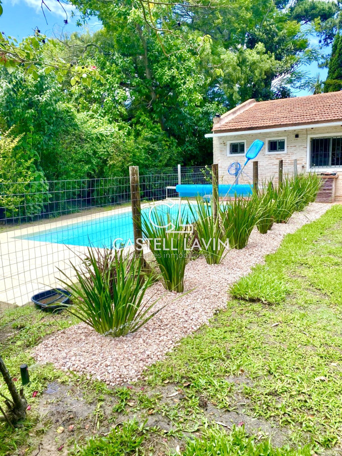 Casa ID.692 - Alquiler Temporal Muy linda Casa  con piscina climatizada Pinares Maldonado