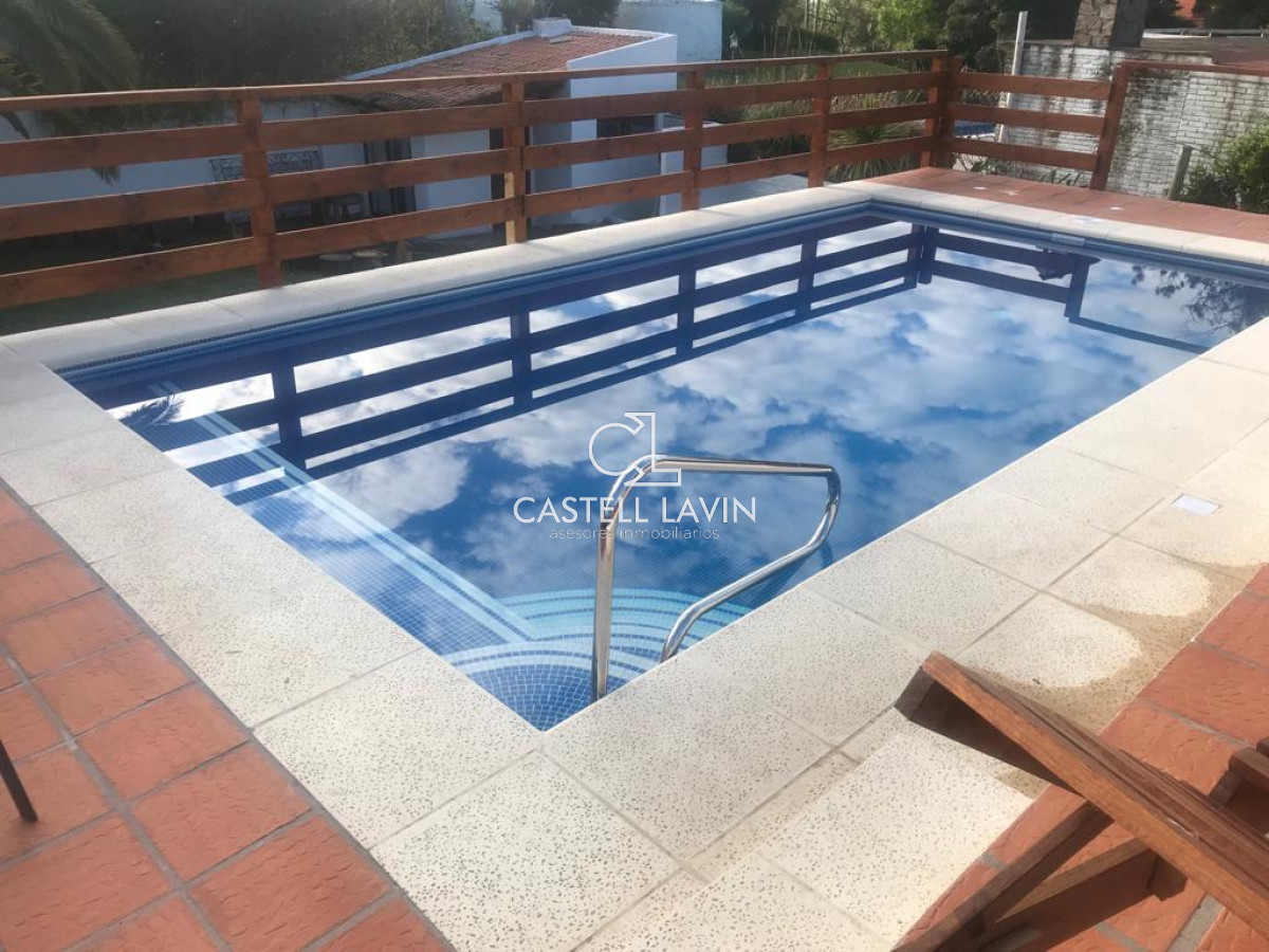 Casa ID.718 - Alquiler Temporal Casa 3 Dormitorios Pinares Punta del Este 