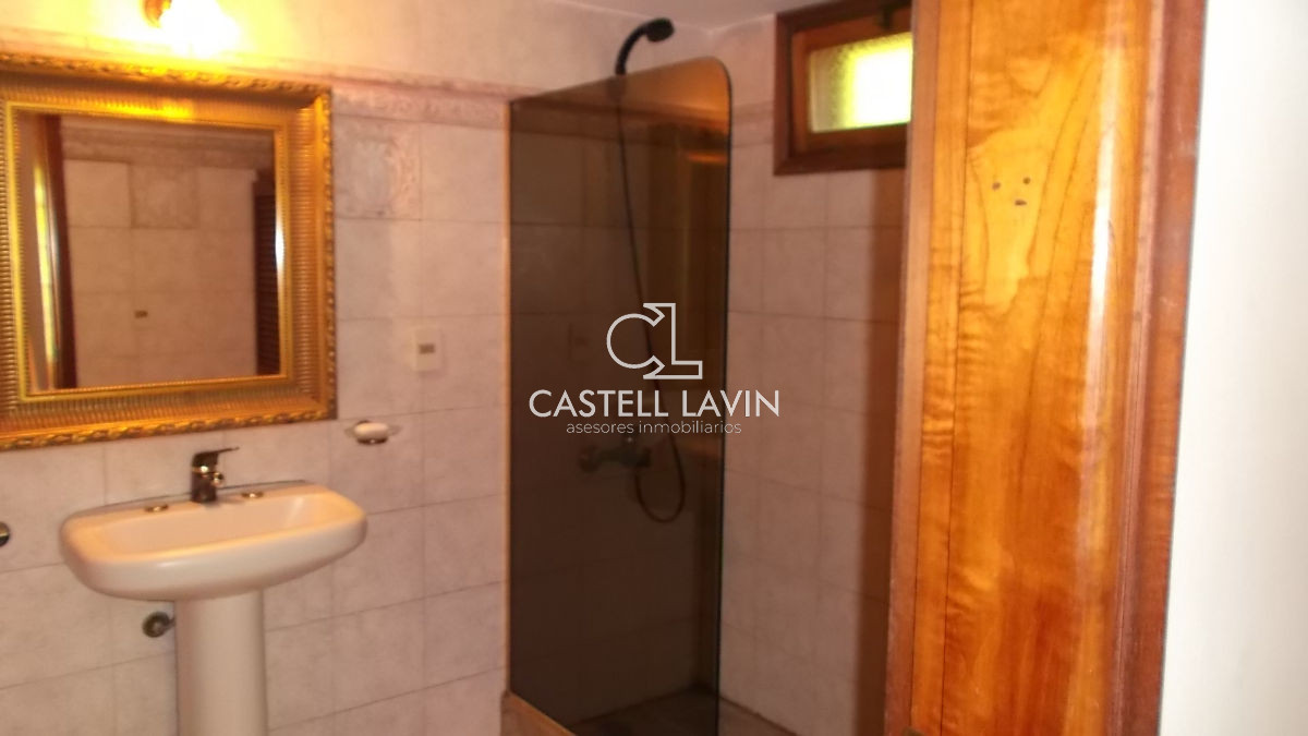 Casa ID.1203 - Venta Casa 2 Dormitorios muy bien ubicada en Pinares Punta del Este