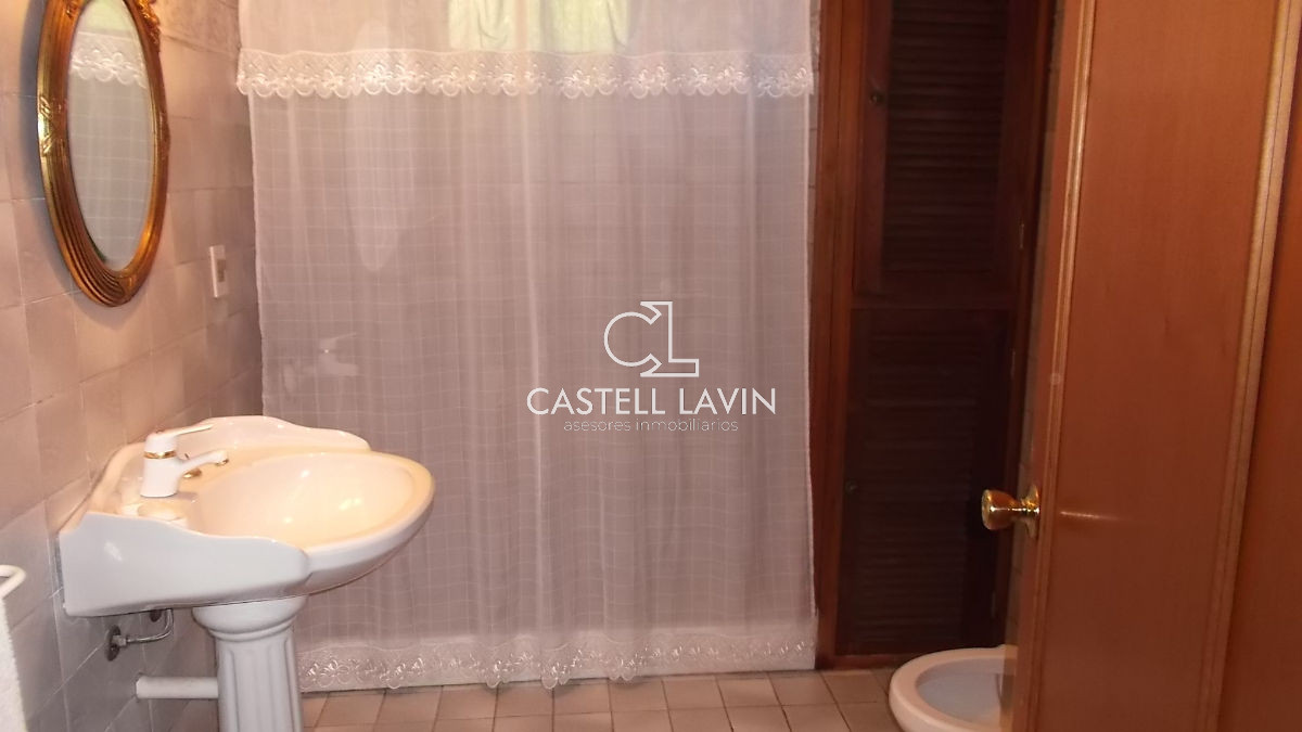 Casa ID.1203 - Venta Casa 2 Dormitorios muy bien ubicada en Pinares Punta del Este