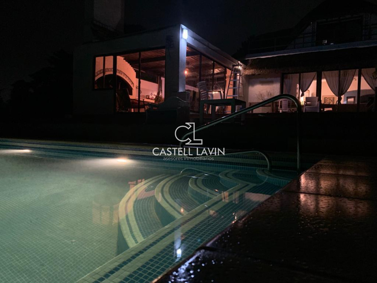 Casa ID.718 - Alquiler Temporal Casa 3 Dormitorios Pinares Punta del Este 