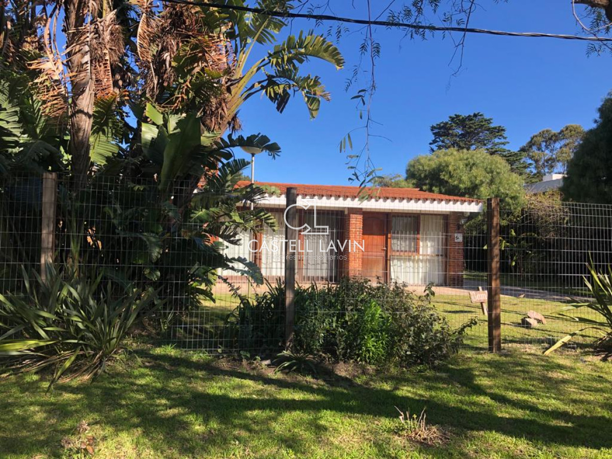 Casa ID.497 - Alquiler Anual Casa 3 Dormitorios Aidy Grill Punta del Este