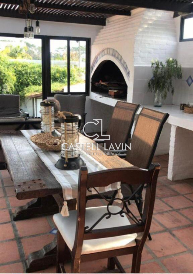 Casa ID.718 - Alquiler Temporal Casa 3 Dormitorios Pinares Punta del Este 