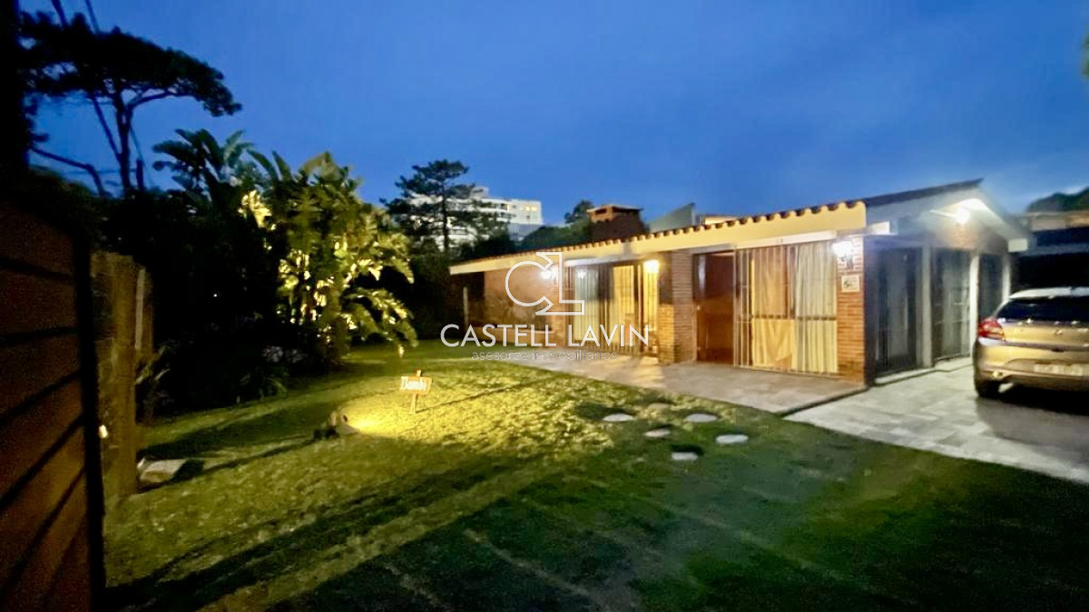 Casa ID.497 - Alquiler Anual Casa 3 Dormitorios Aidy Grill Punta del Este