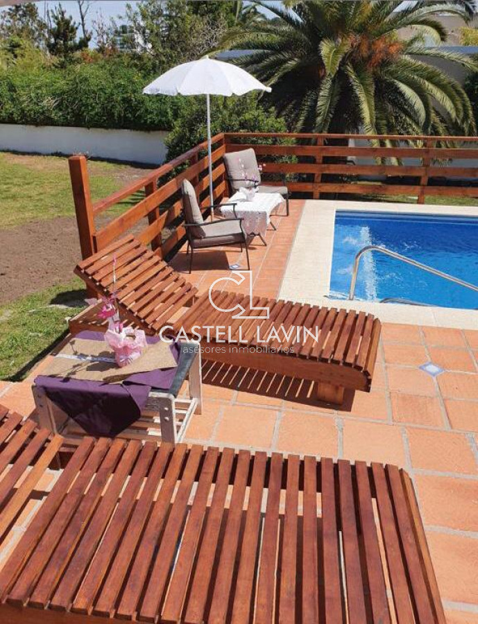 Casa ID.718 - Alquiler Temporal Casa 3 Dormitorios Pinares Punta del Este 