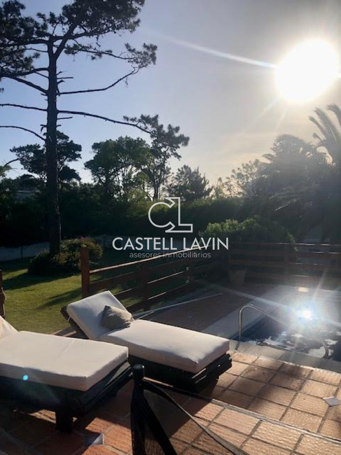 Casa ID.718 - Alquiler Temporal Casa 3 Dormitorios Pinares Punta del Este 