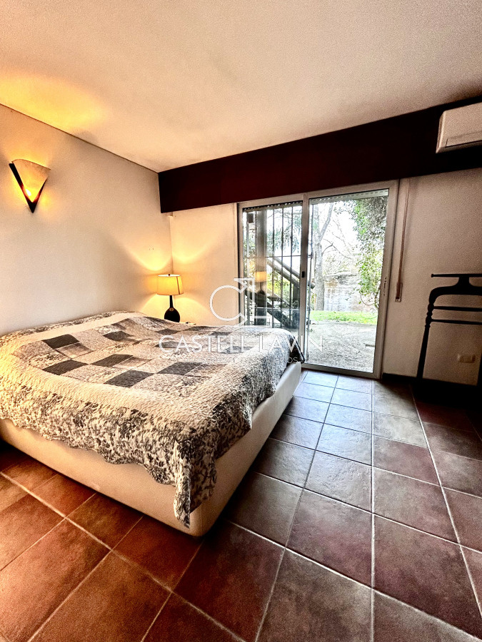 Casa ID.716 - Venta Casa Importante 4 Dormitorios Lomo de la Ballena Punta Ballena 