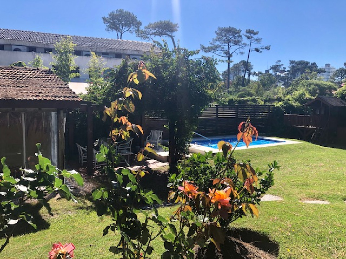 Venta Casa 3 Dormitorios Playa Mansa Punta del Este
