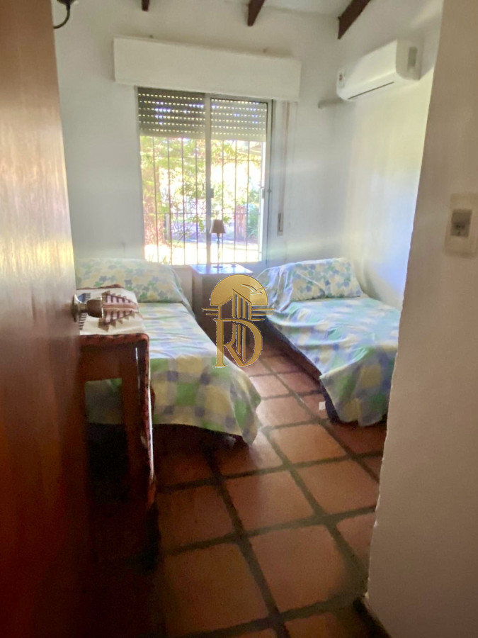 Muy linda casa para alquiler de temporada con piscina climatizada -id-329-26