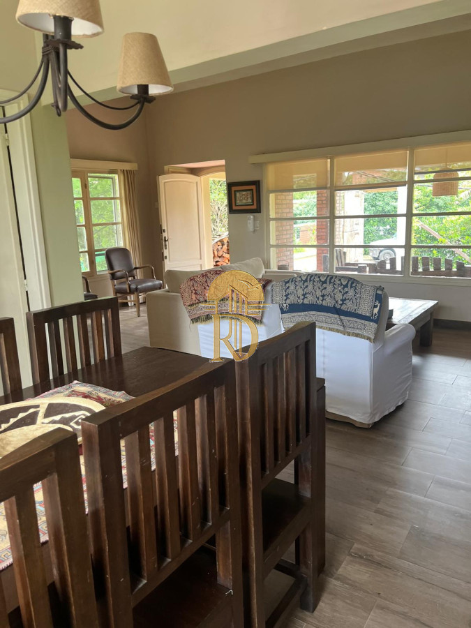 Muy linda casa en la Mansa con piscina -id-327-7
