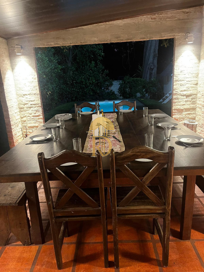 Muy linda casa en la Mansa con piscina -id-327-2