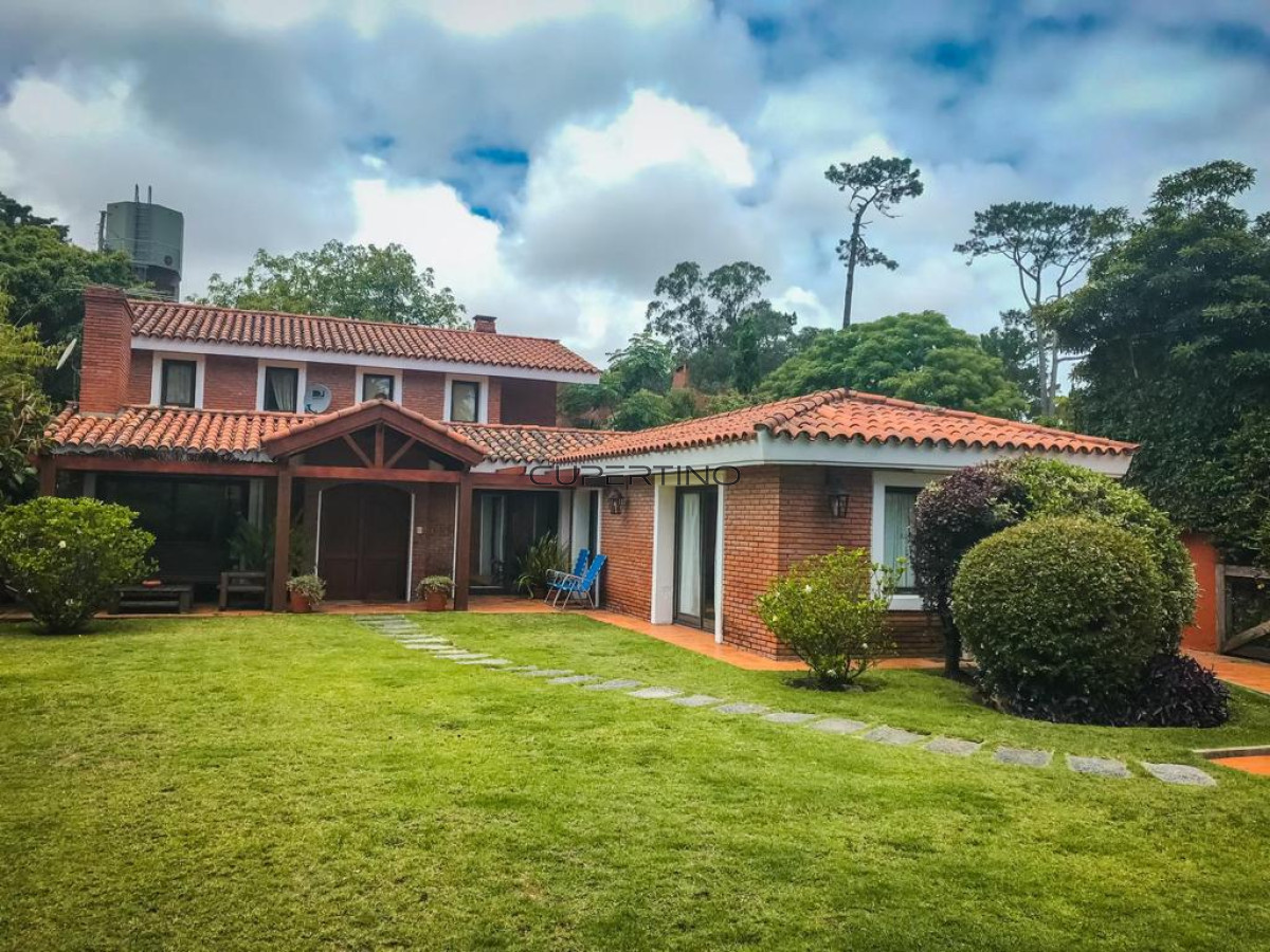 Casa en Punta del Este, Mansa — foto 1