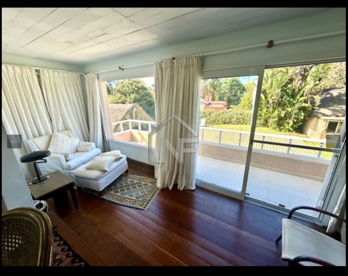 Casa ID.222 - Muy linda casa de 4 dormitorios en alquiler en San Rafael 