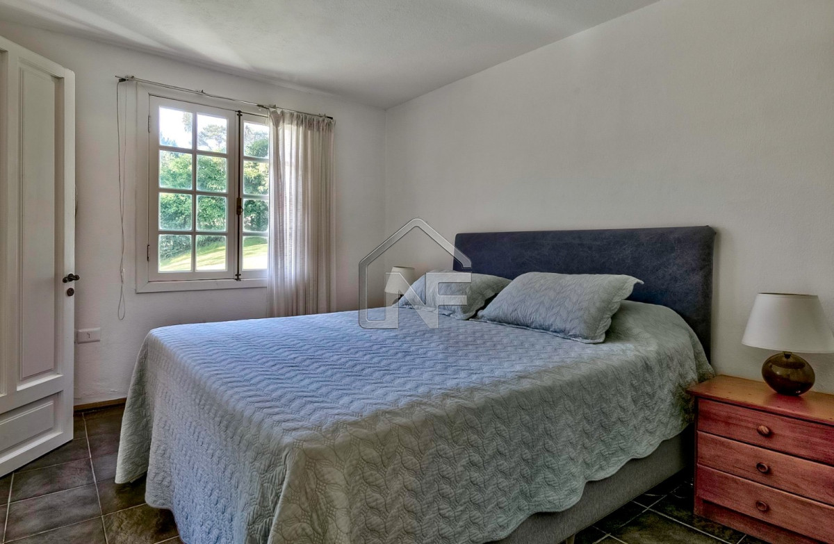 Casa ID.219 - Muy linda casa en Pinares a metros del mar 