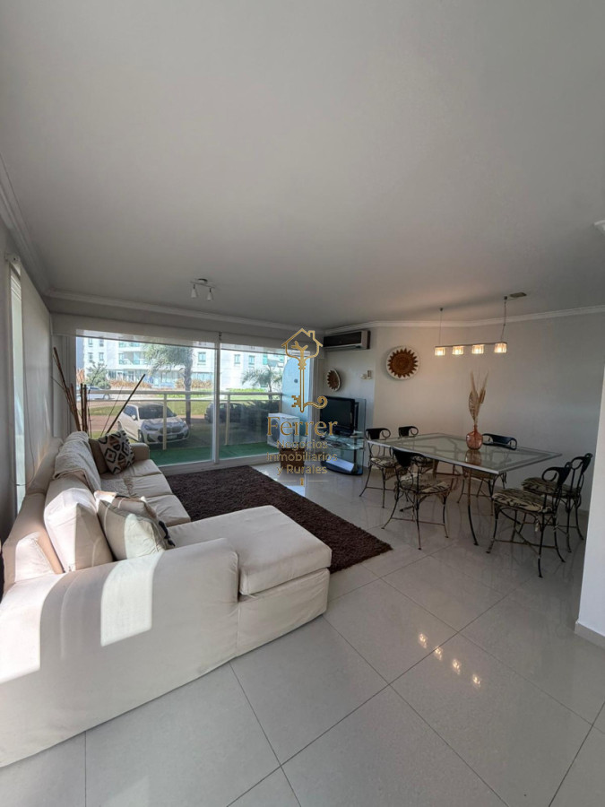 Apartamento ID.745 - Apartamento en venta Punta del Este con 2 dormitorios  