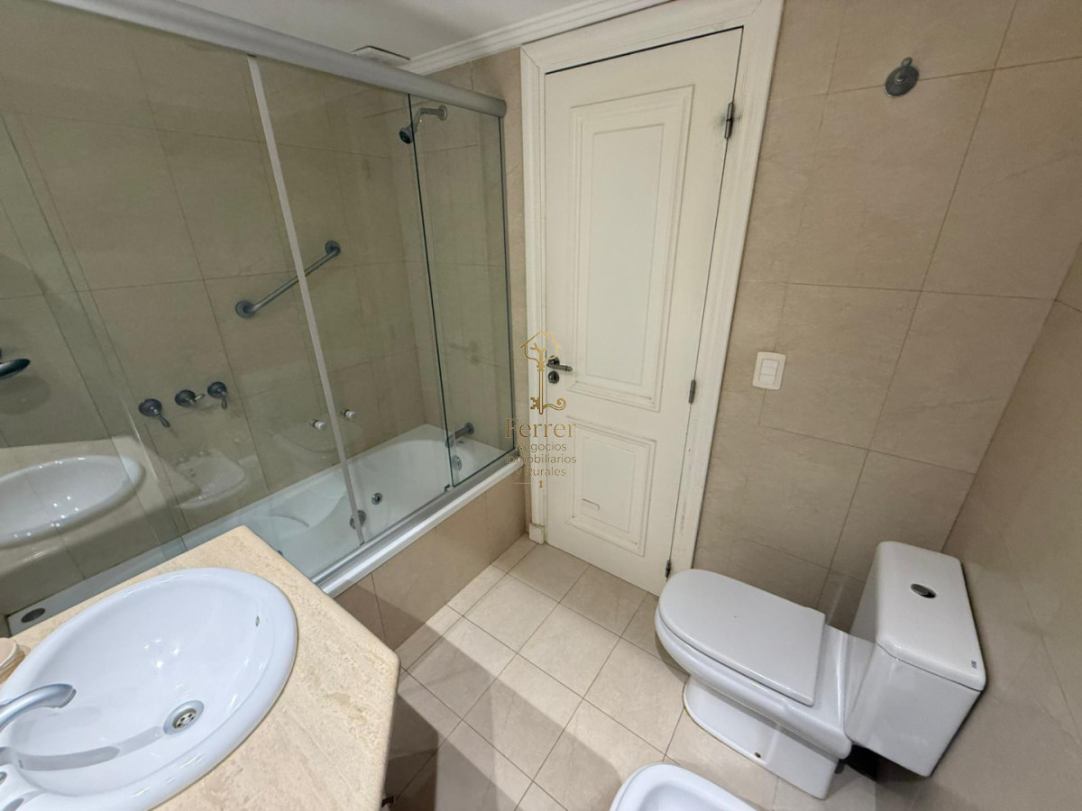 Apartamento ID.745 - Apartamento en venta Punta del Este con 2 dormitorios  