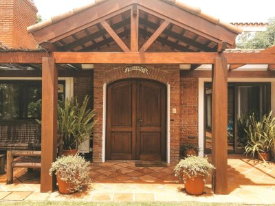 casa de 3 dormitorios en la mansa ideal para vacacionar - iav50173c