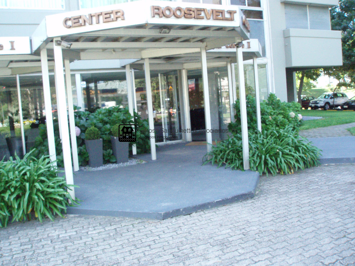 Apartamento ID.421 - Apartamento en alquiler anual - Edificio Roosevelt Center