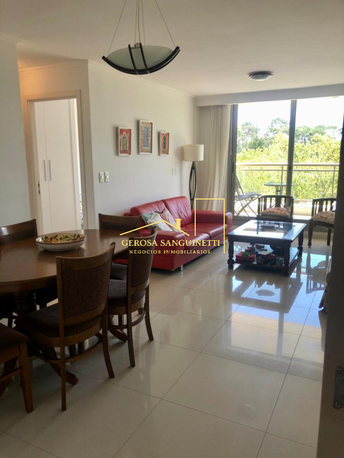 Apto con espectacular vista - GST2084A