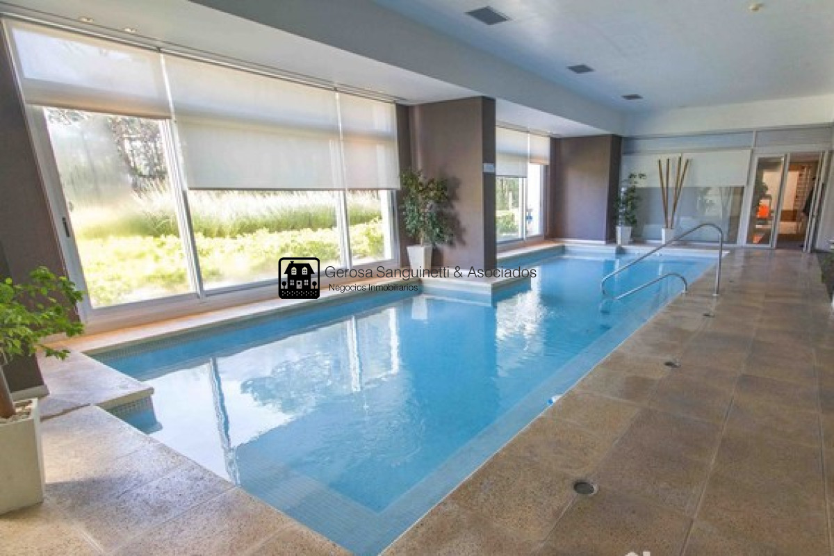Apartamento ID.1703 -  Impecable a metros del mar en la Brava