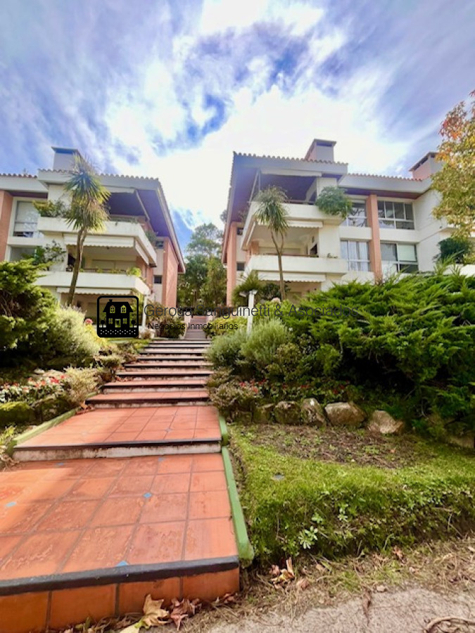 Apartamento ID.2599 - Apartamento en la mansa, excelente ubicación