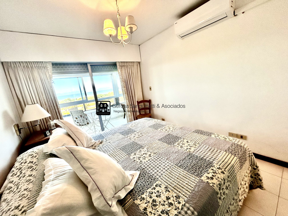 Apartamento ID.2754 - Oportunidad Espectacular apto frente al mar en la Brava