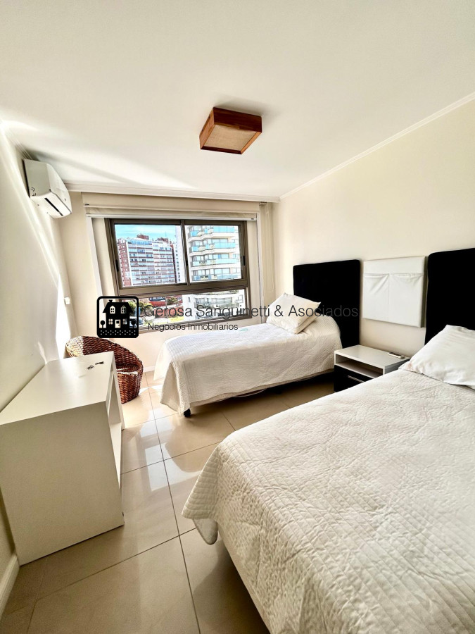 Apartamento ID.3318 - Gran oportunidad en Los Dedos Punta del este 
