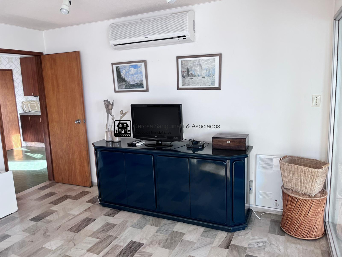 Apartamento ID.421 - Apartamento en alquiler anual - Edificio Roosevelt Center