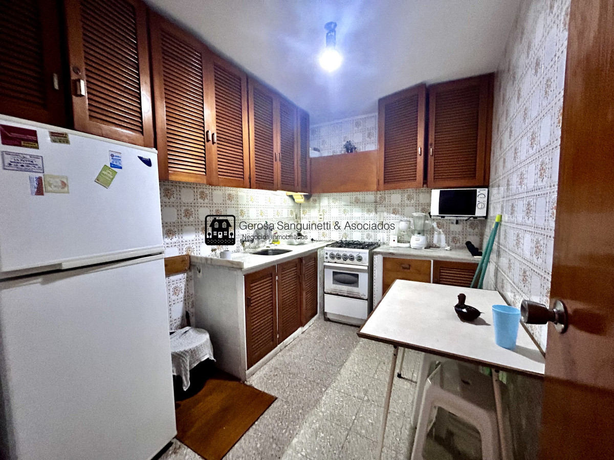 Apartamento ID.576 - Muy como apto, excelente ubicación 