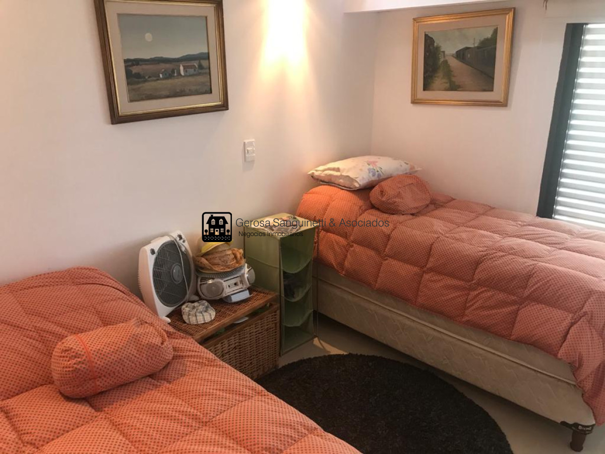 Apartamento ID.1588 - Pent house frente al mar en la Playa Brava