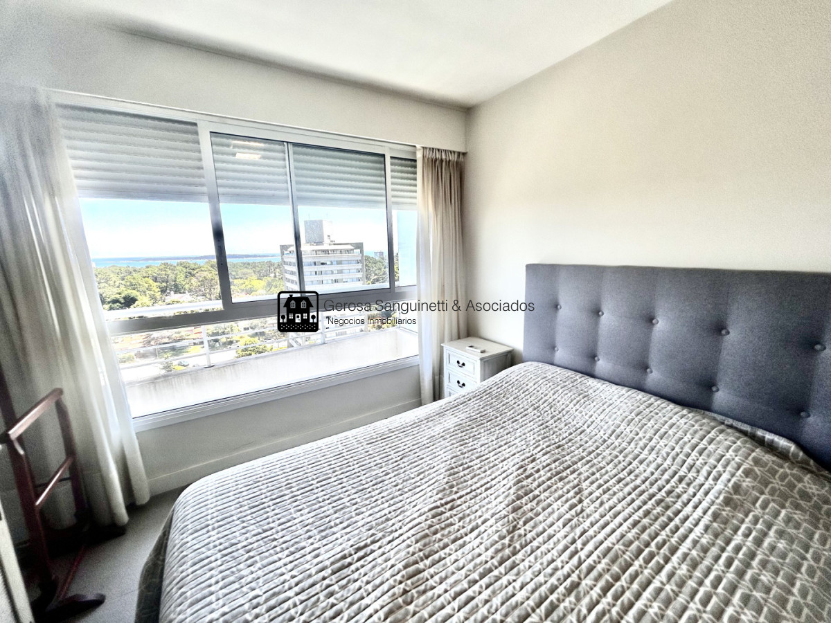 Apartamento ID.3362 - Apartamento con linda vista de 2 dormitorios en alquiler en Punta del Este