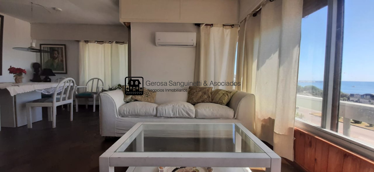 Apartamento ID.2066 - Cómodo departamento frente a playa mansa