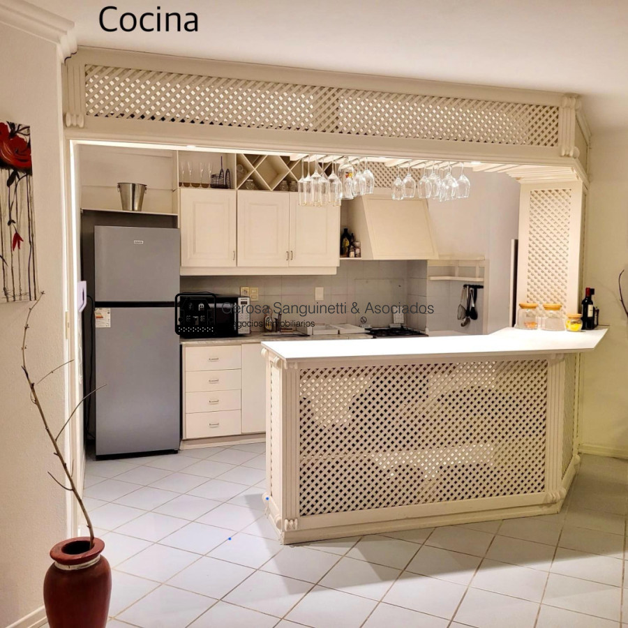 Apartamento ID.3352 - Muy comodo apartamento de 3 domritorios en venta en Punta del Este  