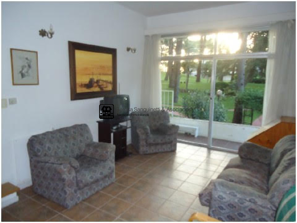 Apartamento ID.2094 - Apto con todas las instalaciones a mts del mar 