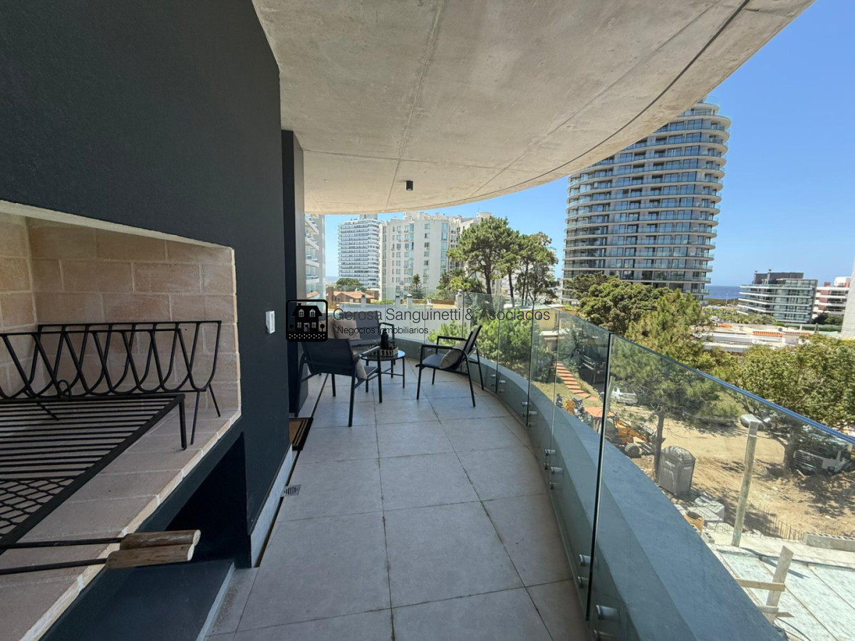 Apartamento ID.3351 - Muy lindo apartamento de 2 dormitorios en alquiler en Punta del Este 