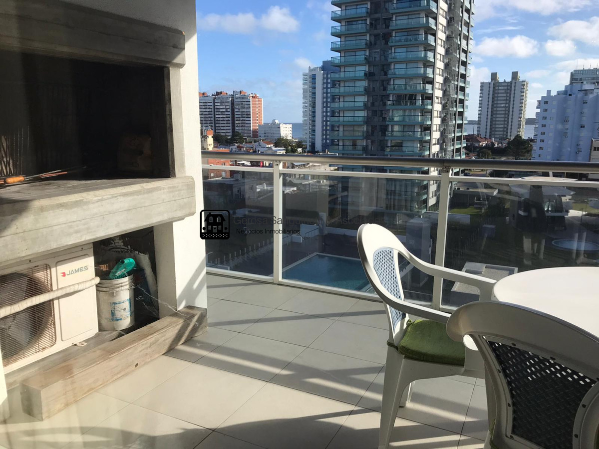 Apartamento ID.1633 - Apartamento en venta con excelente vista y parrillero propio