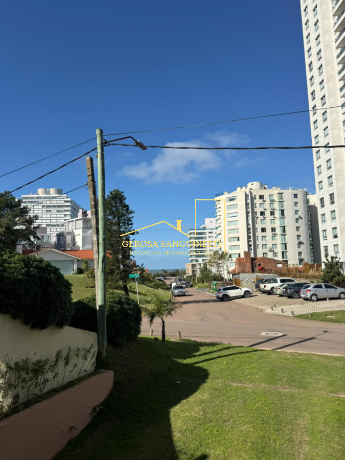 Apartamento ID.183 - Apartamento en venta Punta del Este con 2 dormitorios  