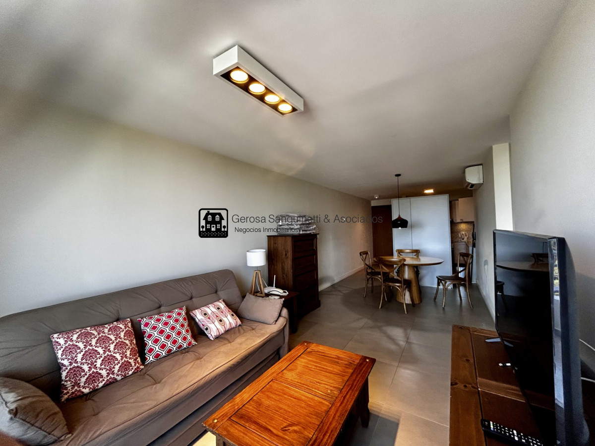 Apartamento ID.2570 - Muy lindo apartamento en alquiler anual de 1 dormitorio en Punta del Este