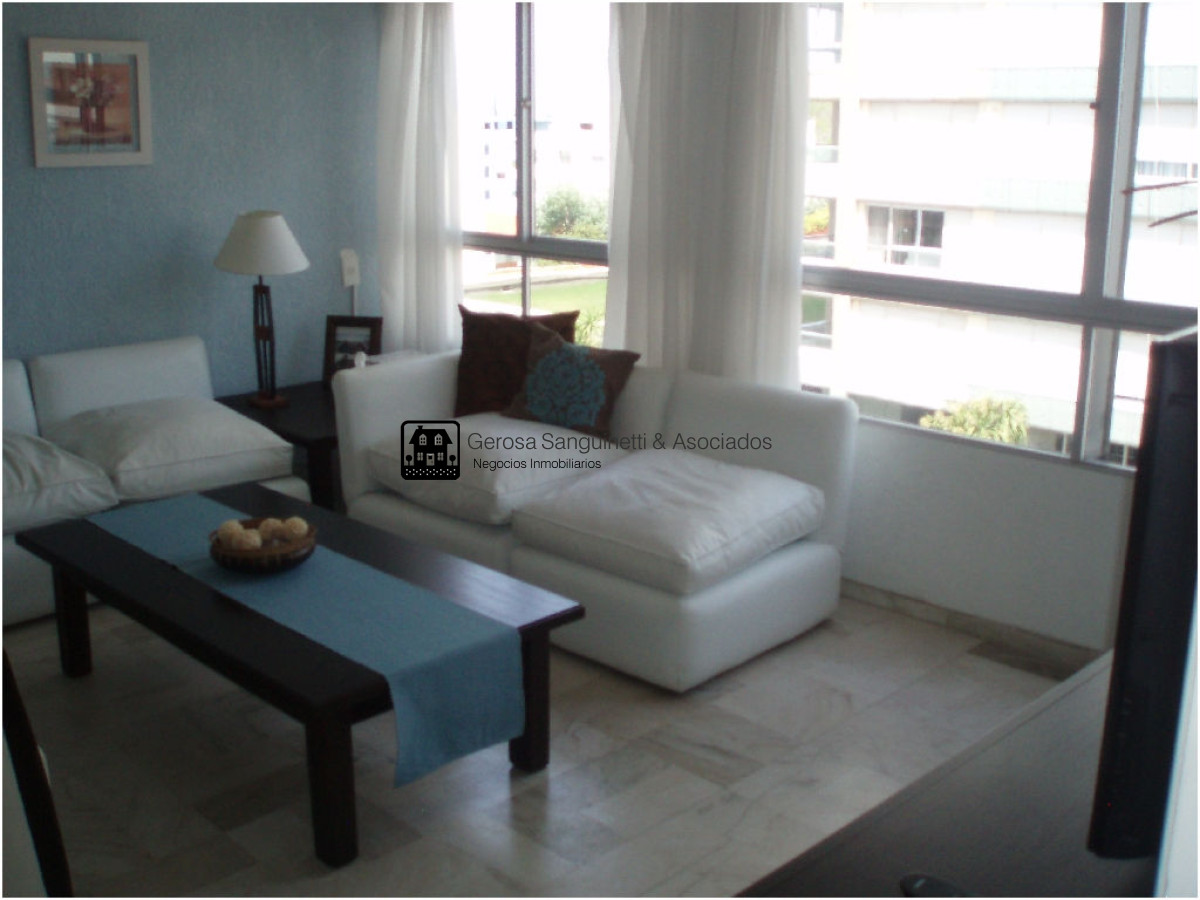 Apartamento ID.437 - Apartamento en Punta del Este, Península