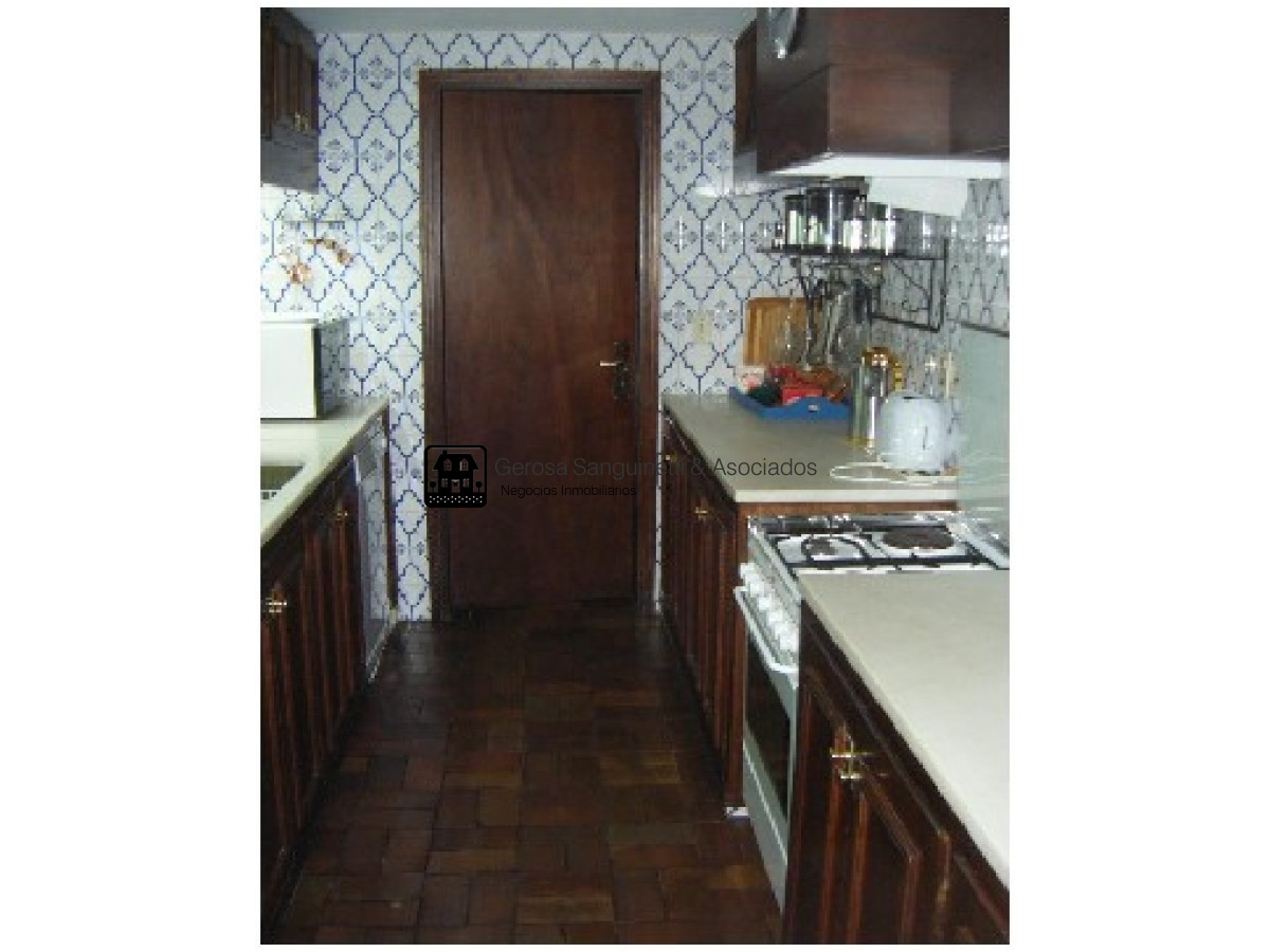 Apartamento ID.48 - Amplio apartamento frente al mal en península