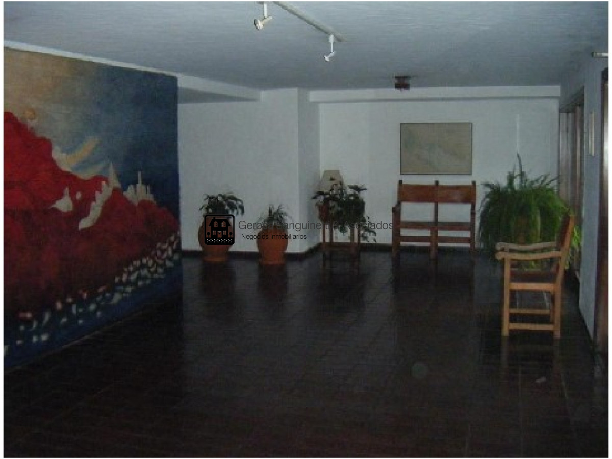 Apartamento ID.48 - Amplio apartamento frente al mal en península