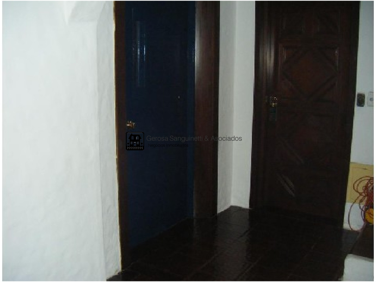 Apartamento ID.48 - Amplio apartamento frente al mal en península