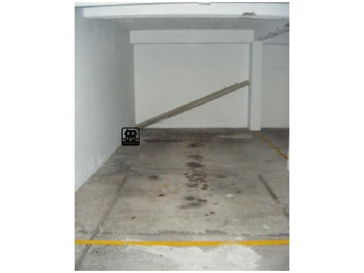 Apartamento ID.48 - Amplio apartamento frente al mal en península