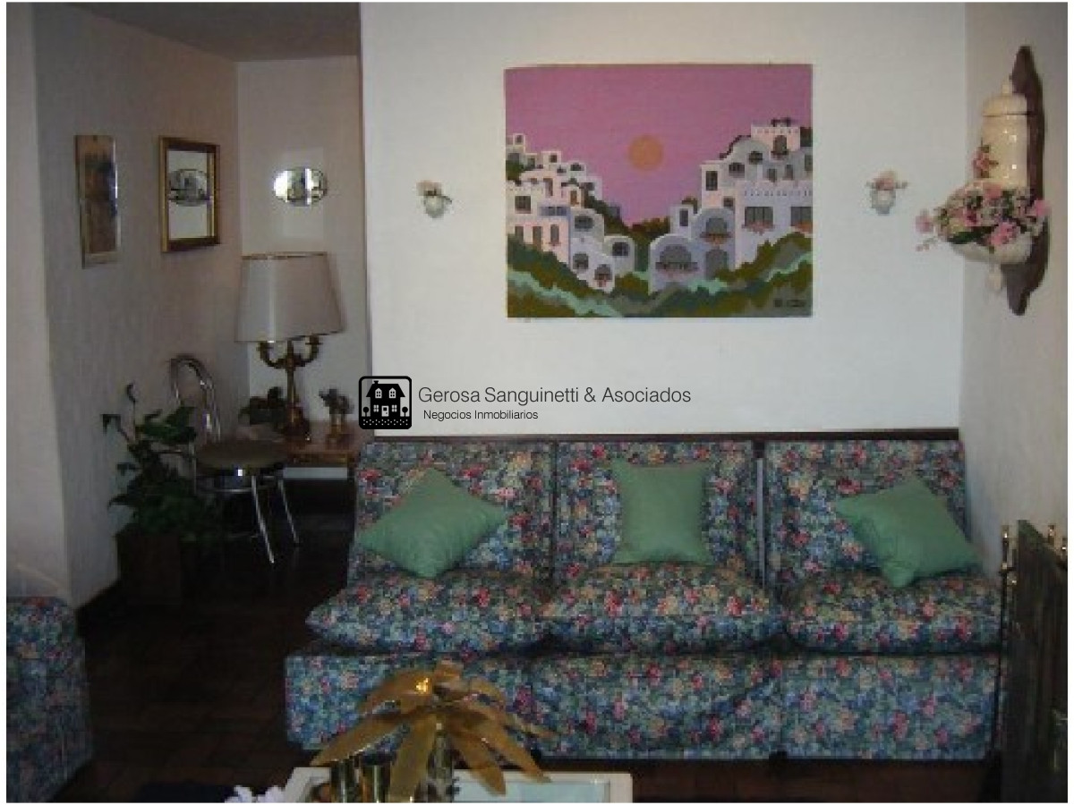 Apartamento ID.48 - Amplio apartamento frente al mal en península