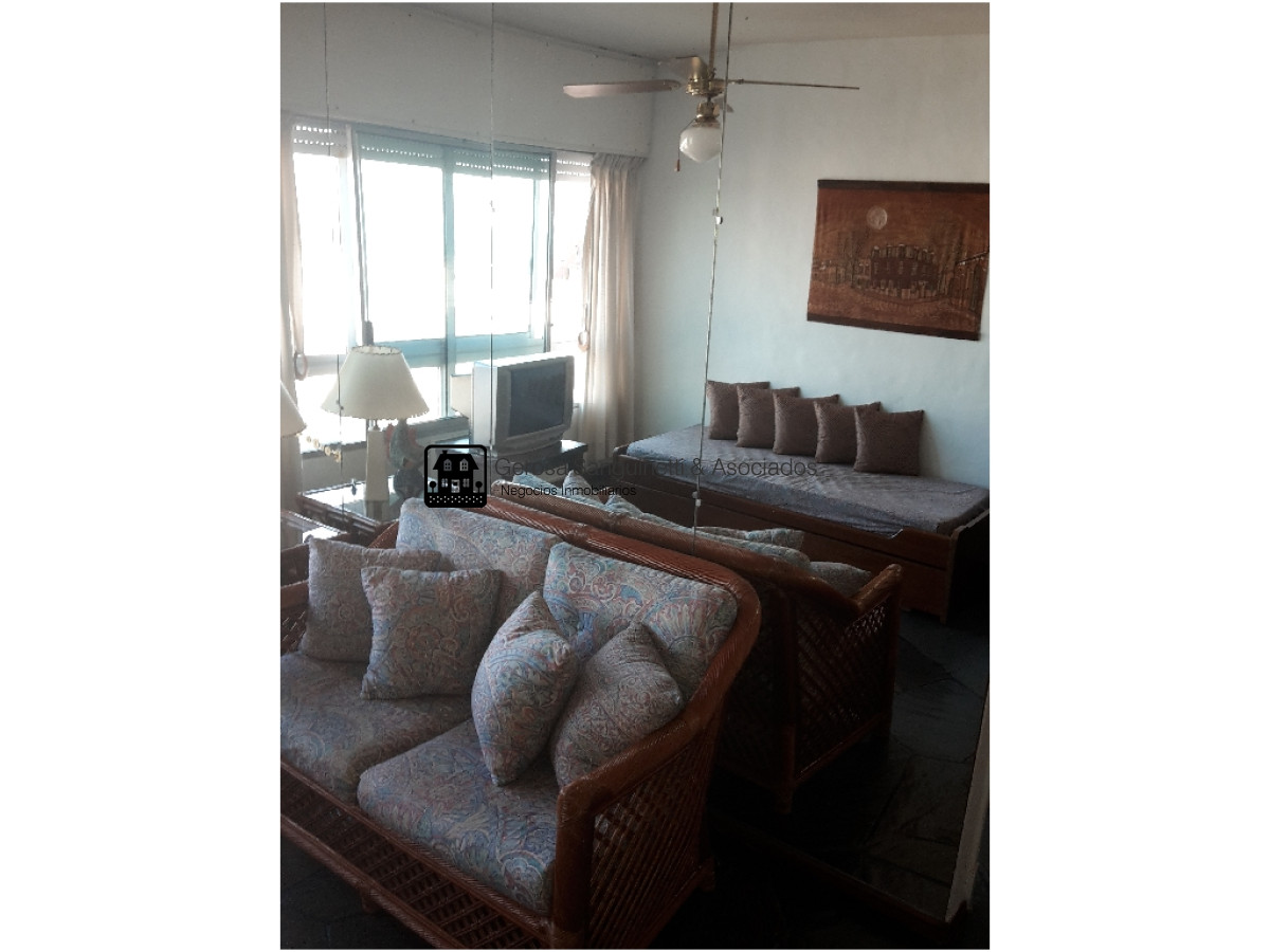 Apartamento ID.550 - Apartamento en Punta del Este, Península