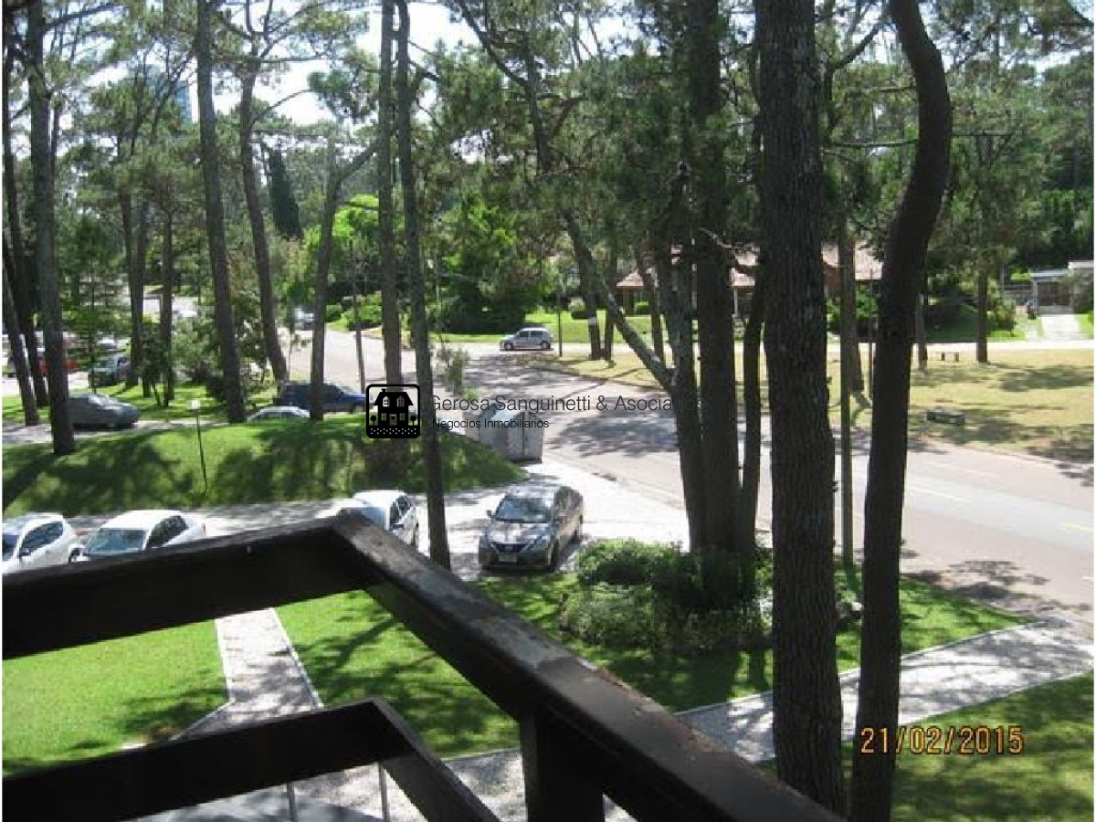 Apartamento ID.576 - Muy como apto, excelente ubicación 