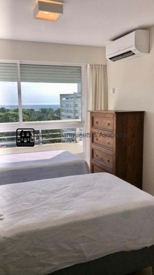 Apartamento ID.2570 - Muy lindo apartamento en alquiler anual