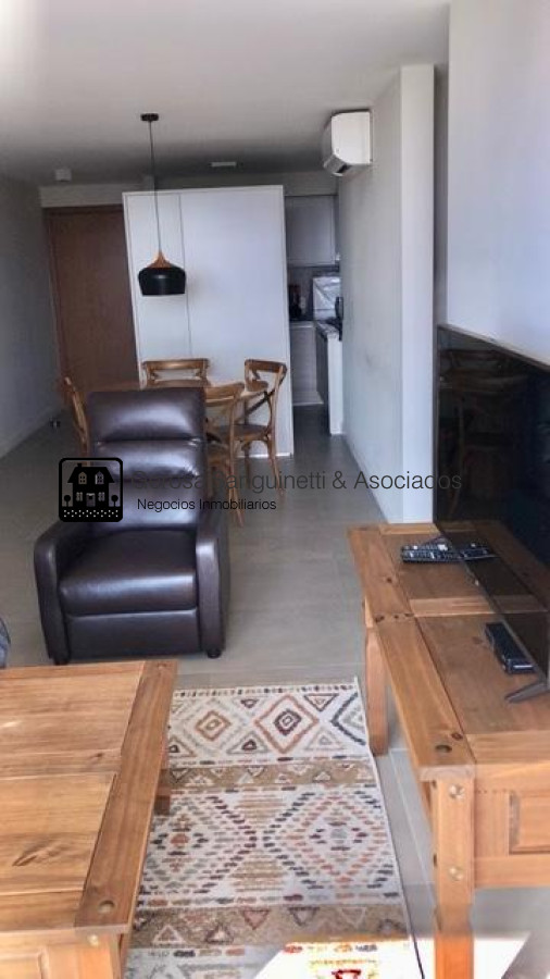 Apartamento ID.2570 - Muy lindo apartamento en alquiler anual
