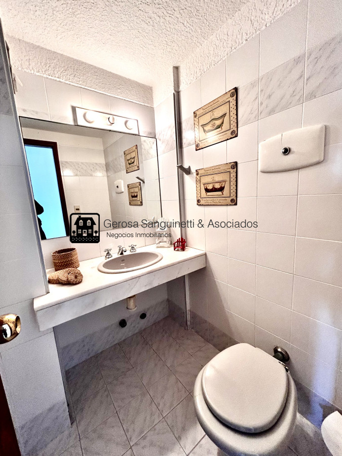 Apartamento ID.2754 - Oportunidad Espectacular apto frente al mar en la Brava