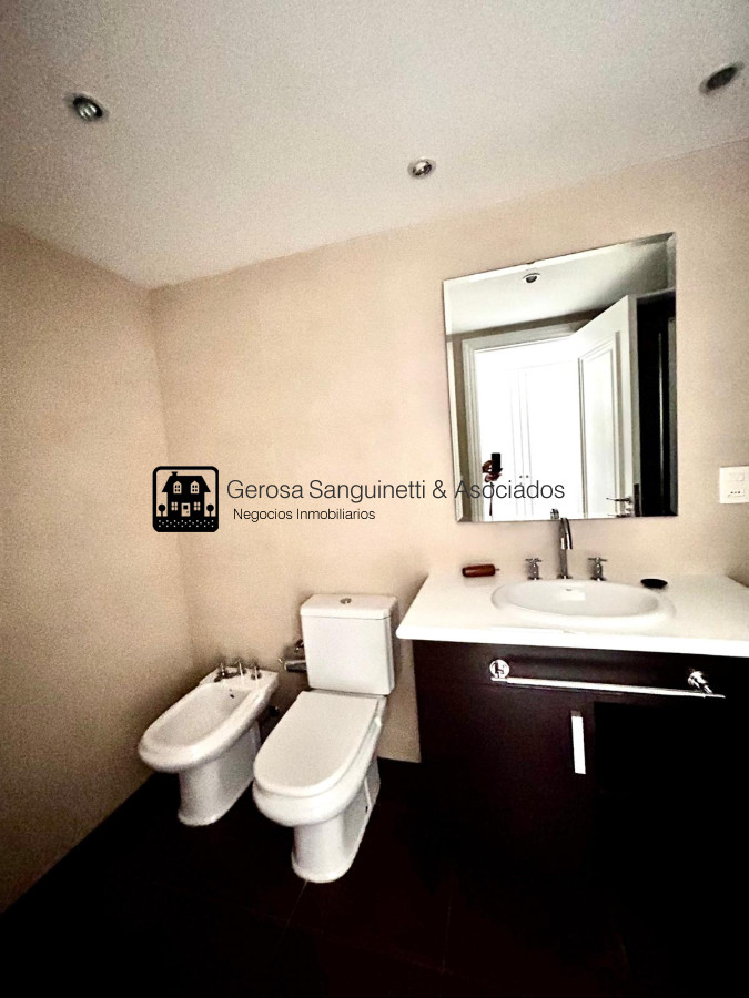 Apartamento ID.3318 - Gran oportunidad en Los Dedos Punta del este 